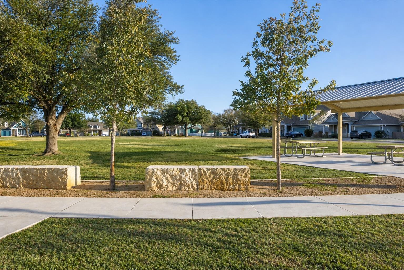 122 Summers Grn Property Photo 31