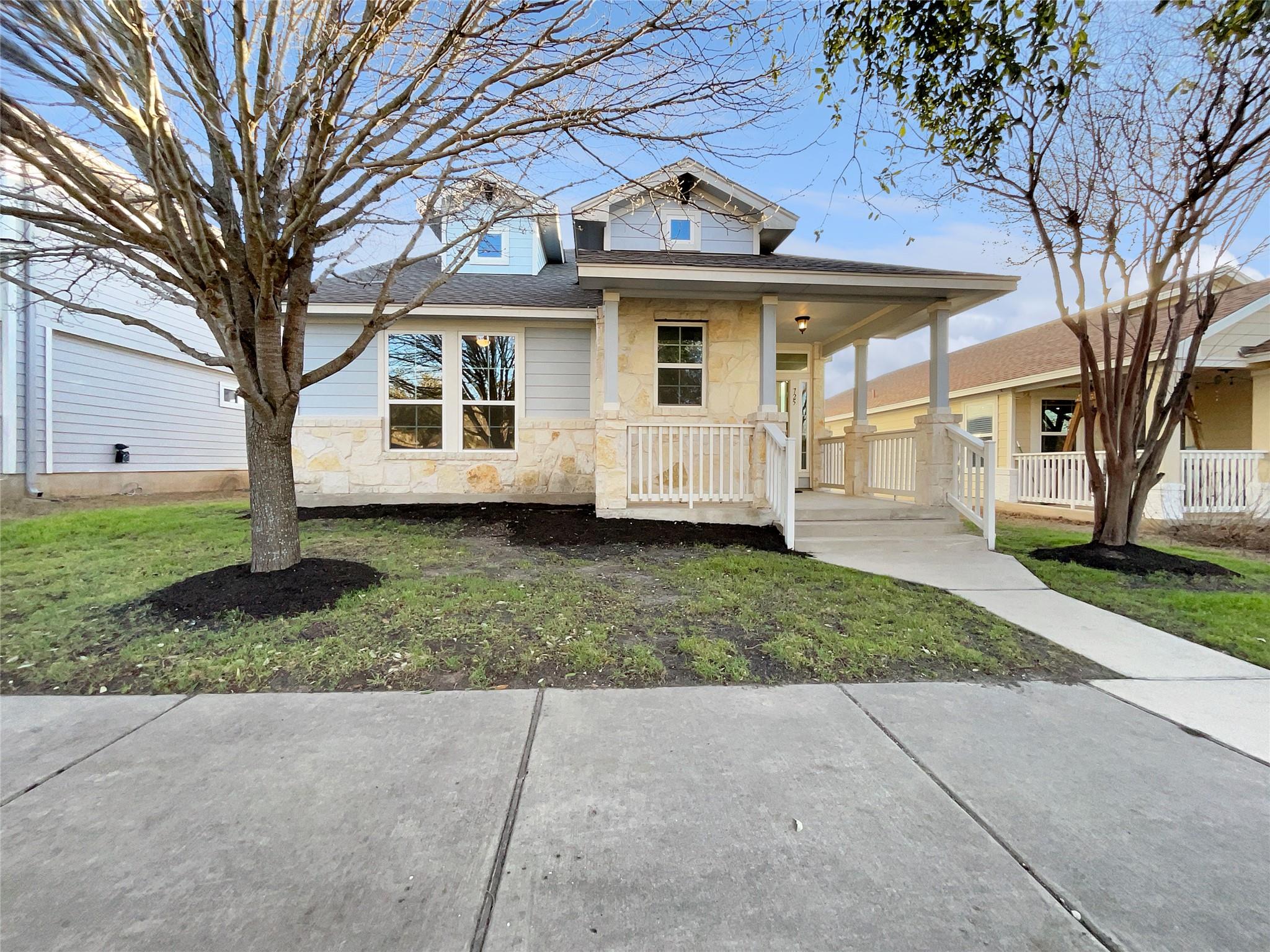 725 Noatak Trl Property Photo