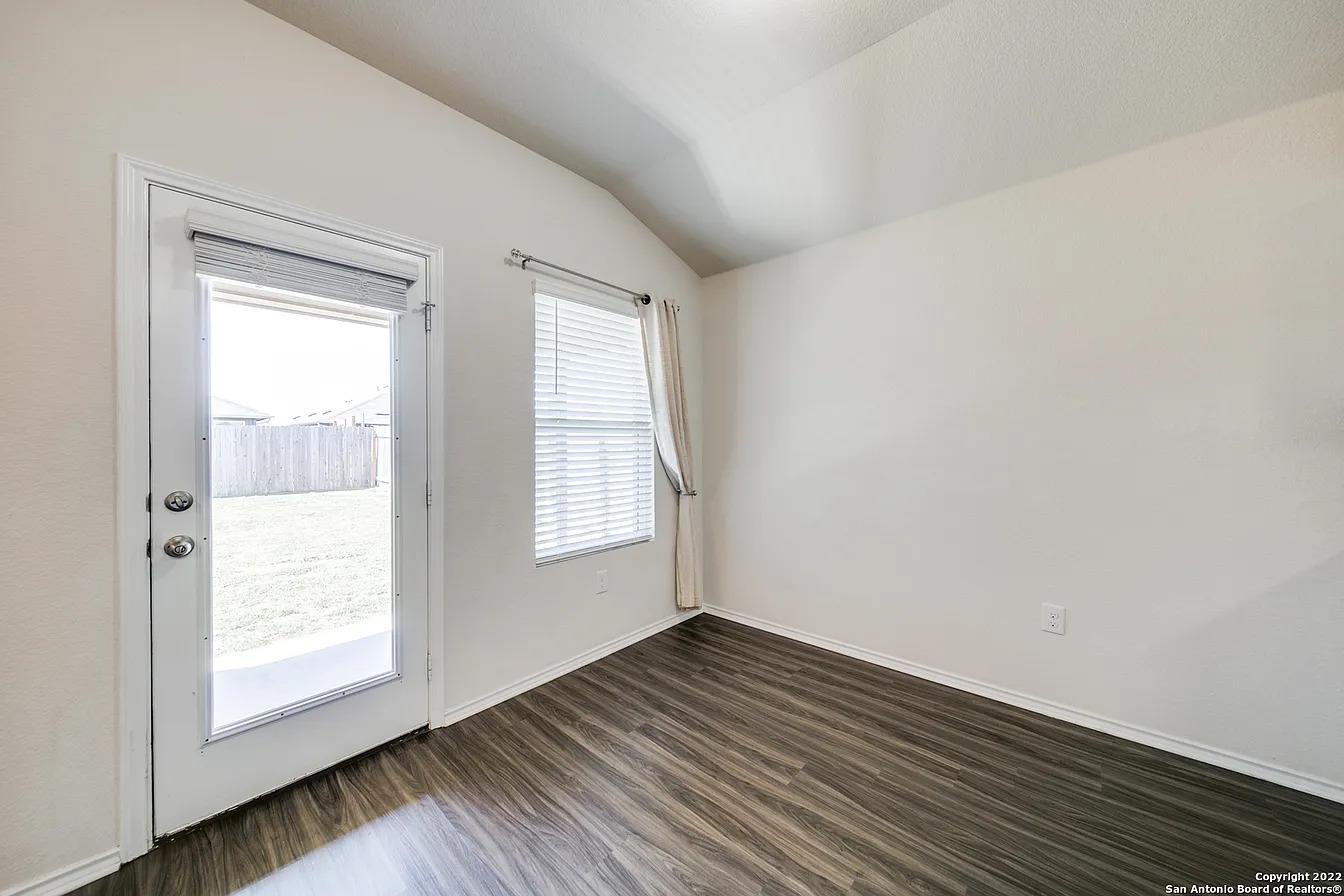 509 Moonvine Way Property Photo 4