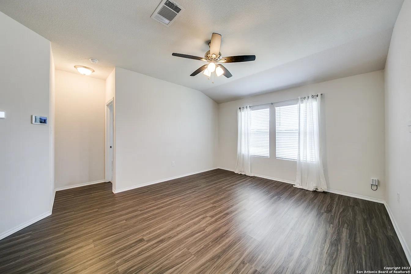 509 Moonvine Way Property Photo 7