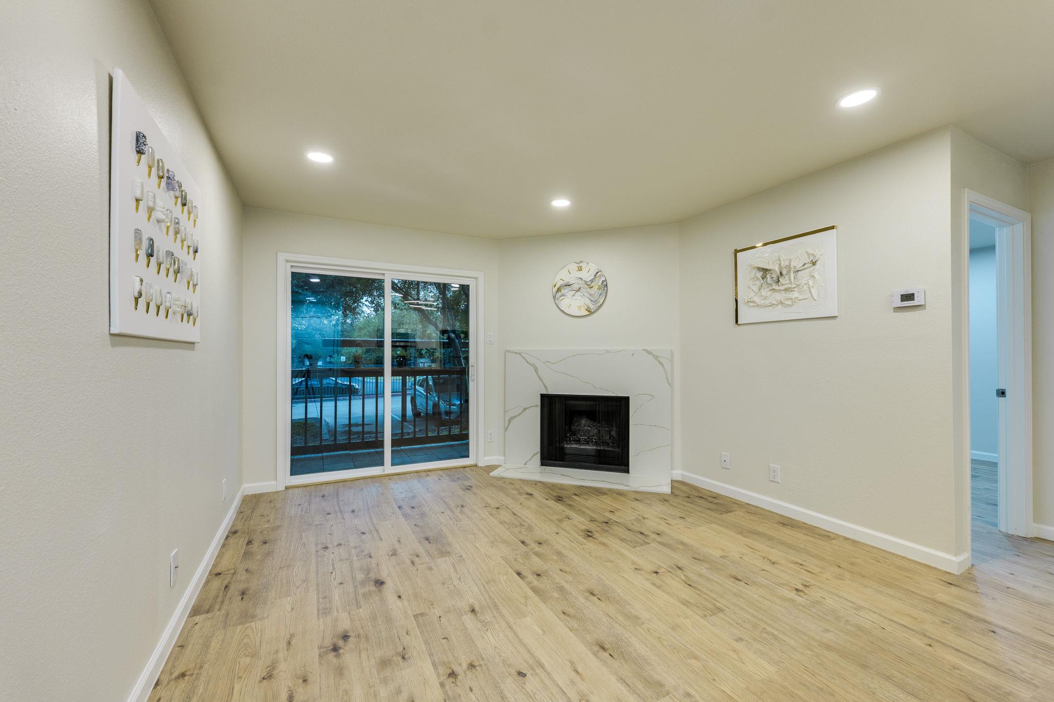 8888 Tallwood Dr #2102 Property Photo 10