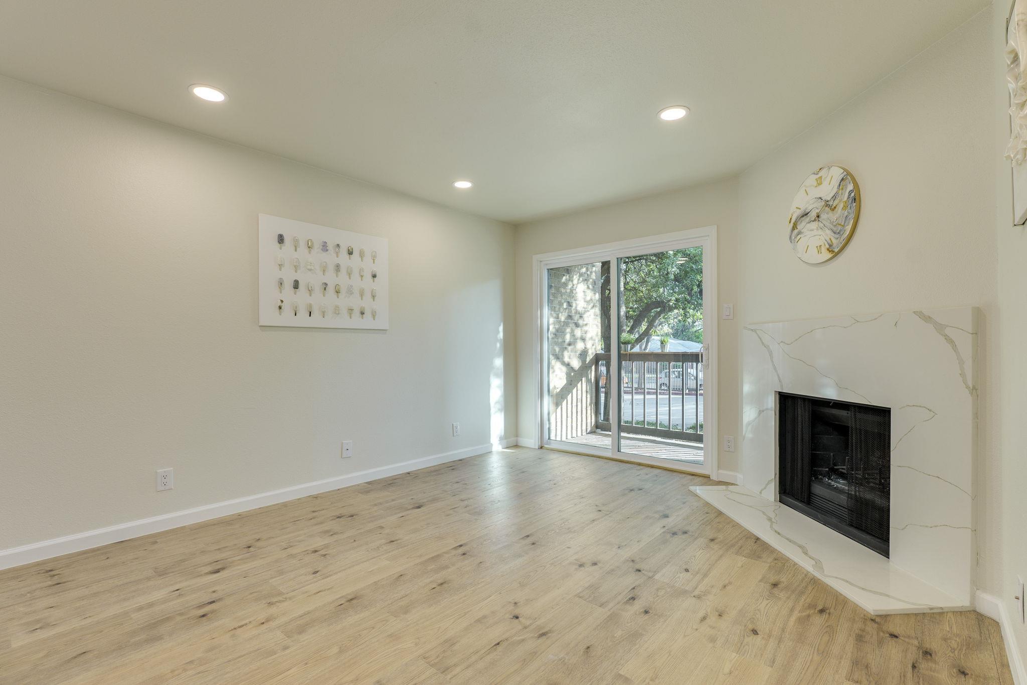 8888 Tallwood Dr #2102 Property Photo 13