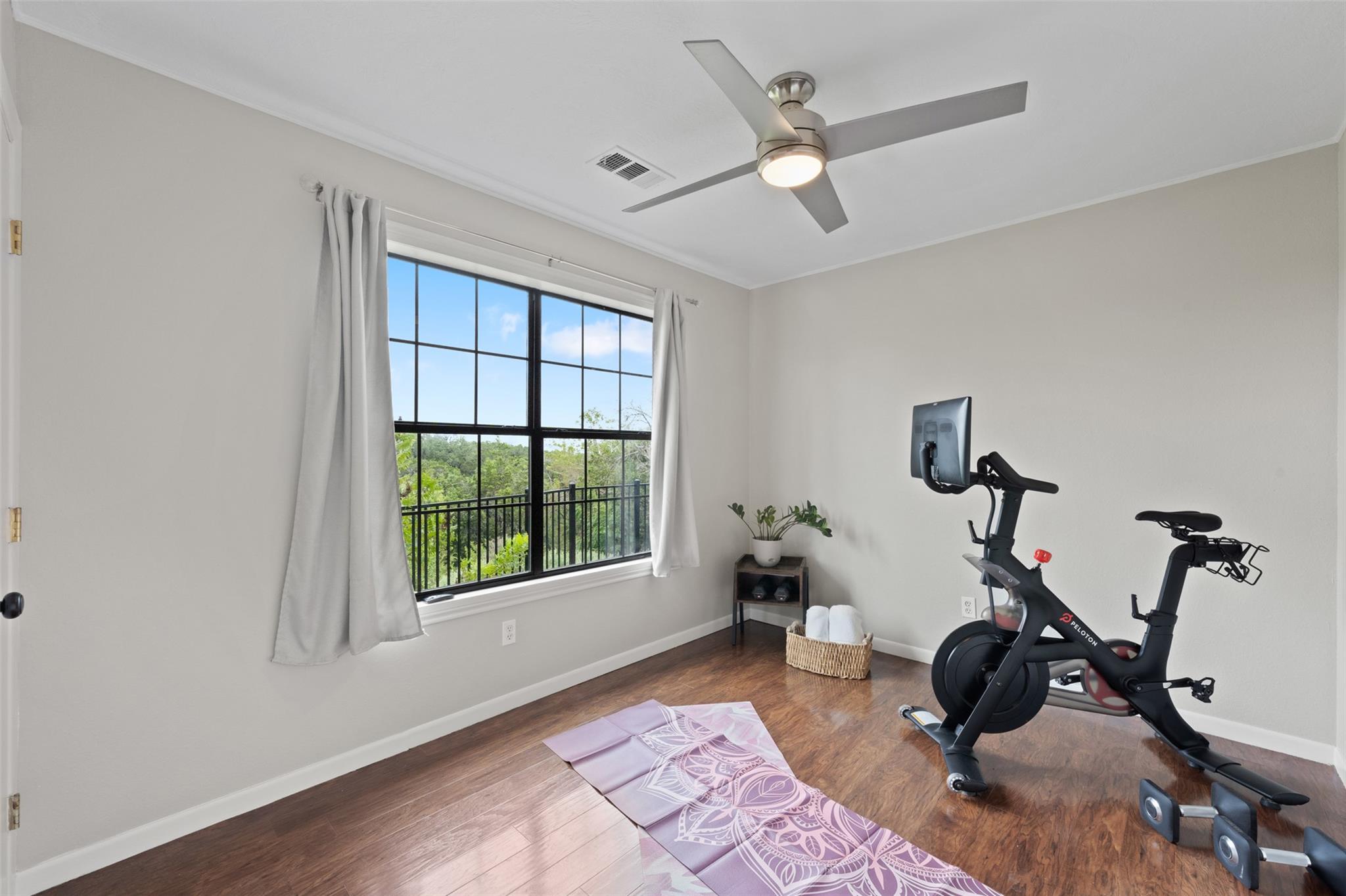 250 Kothmann Rd Property Photo 14