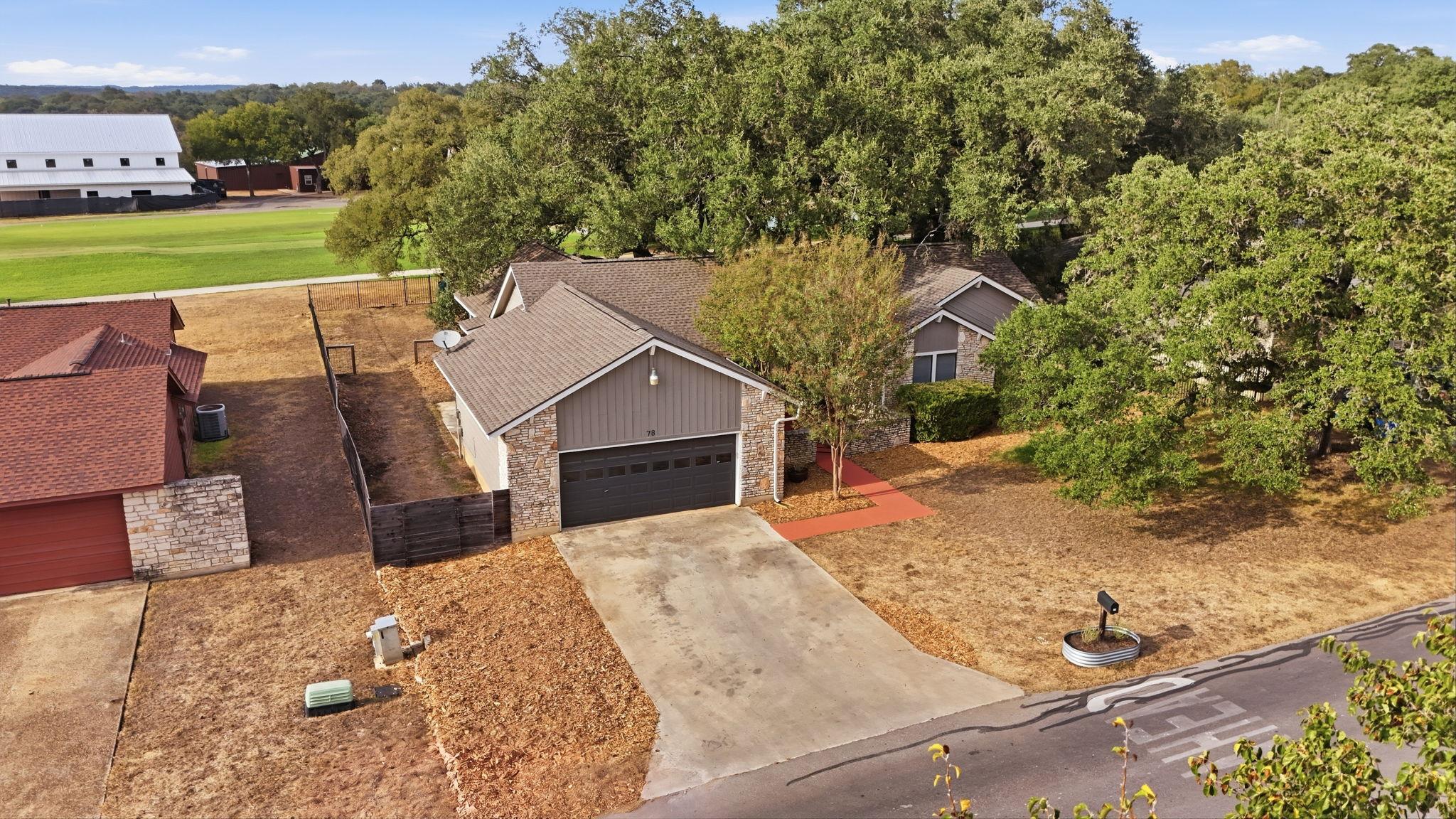 78 Woodcreek Dr Property Photo 39