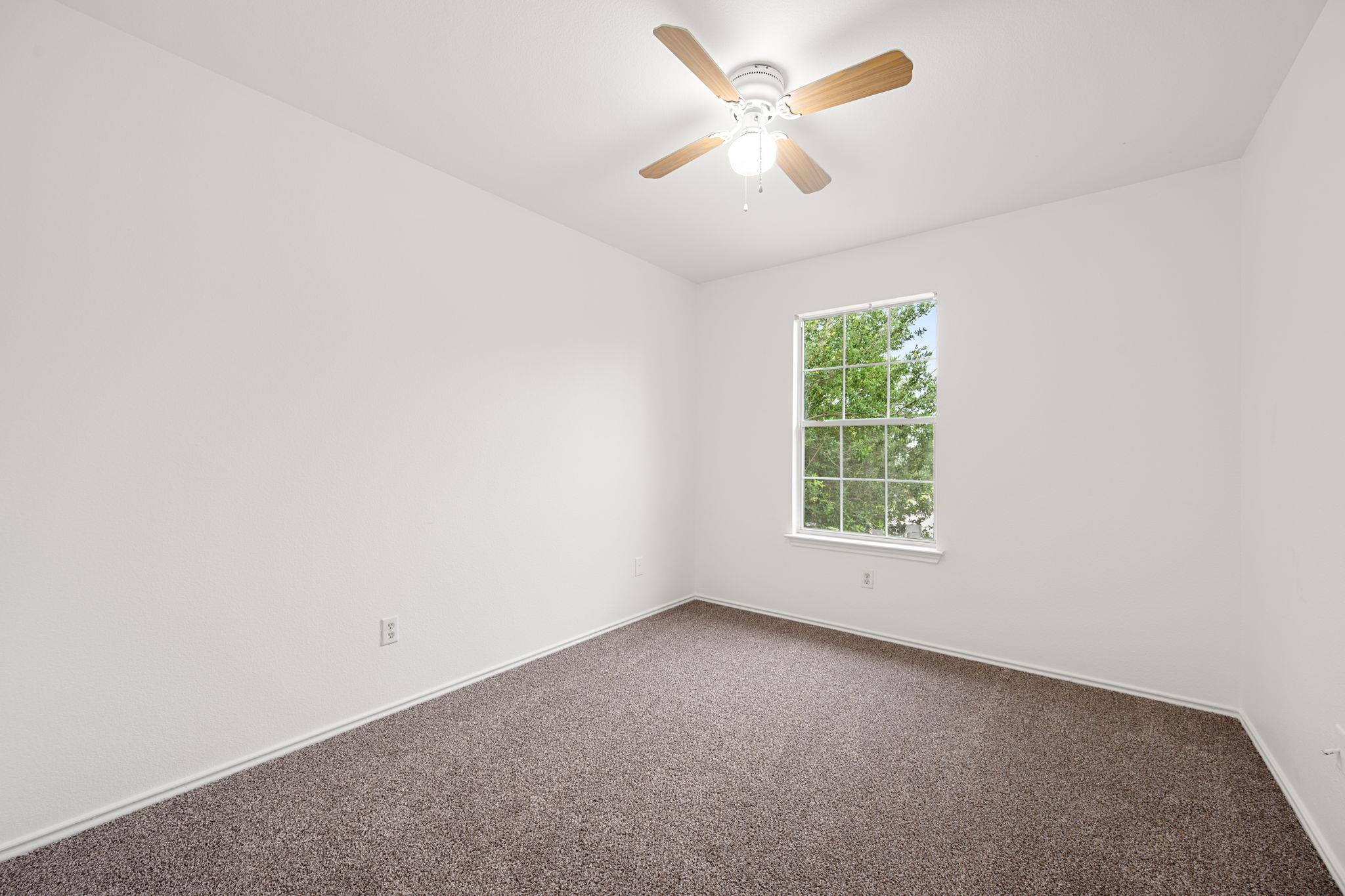 12808 James Madison St Property Photo 24