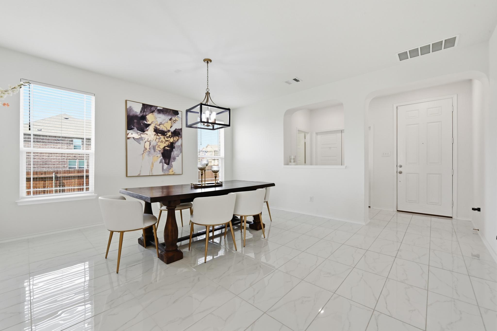 200 Auburn St Property Photo 6