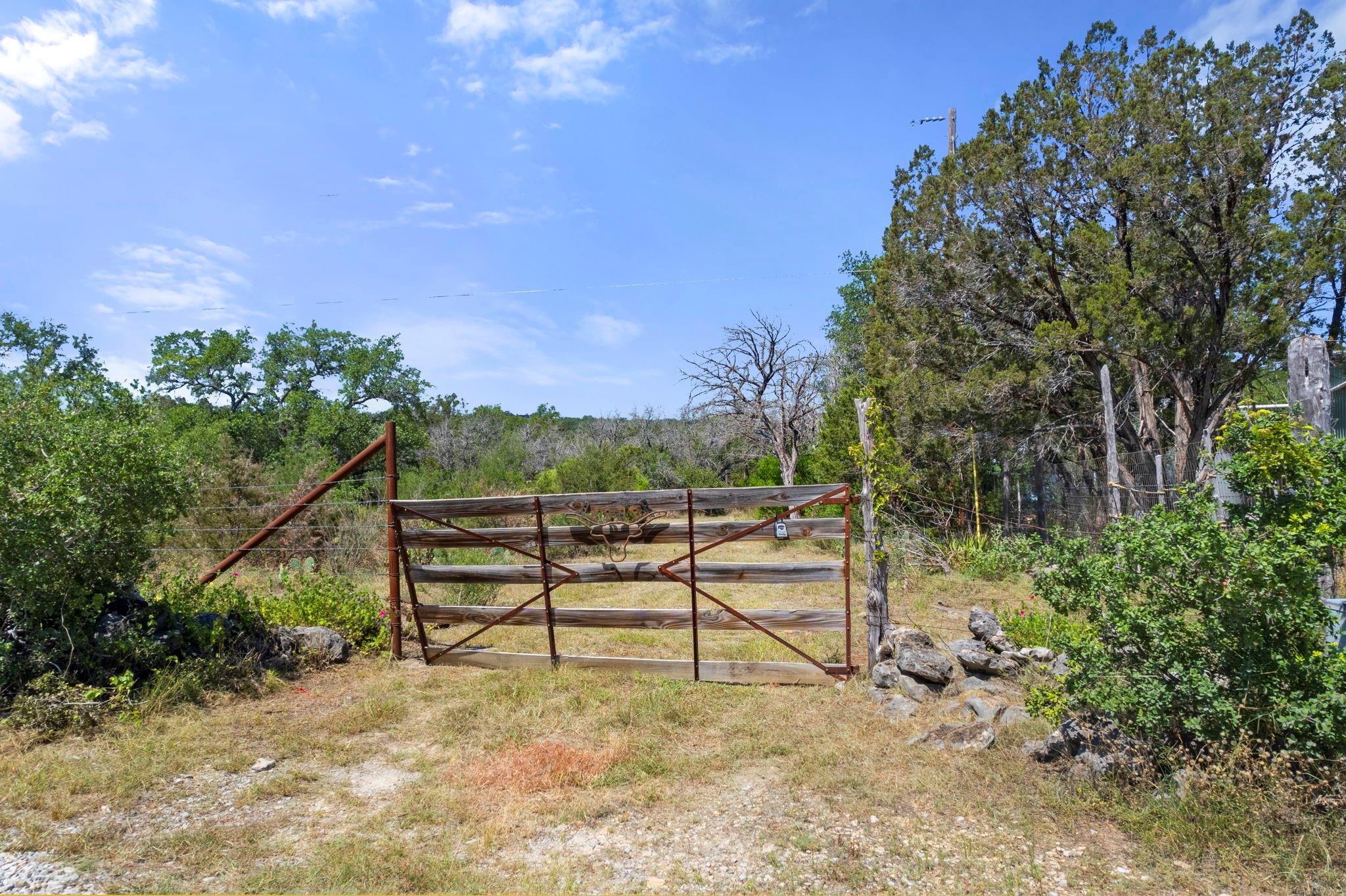 23601 Old Ferry Rd 8 Property Photo 3