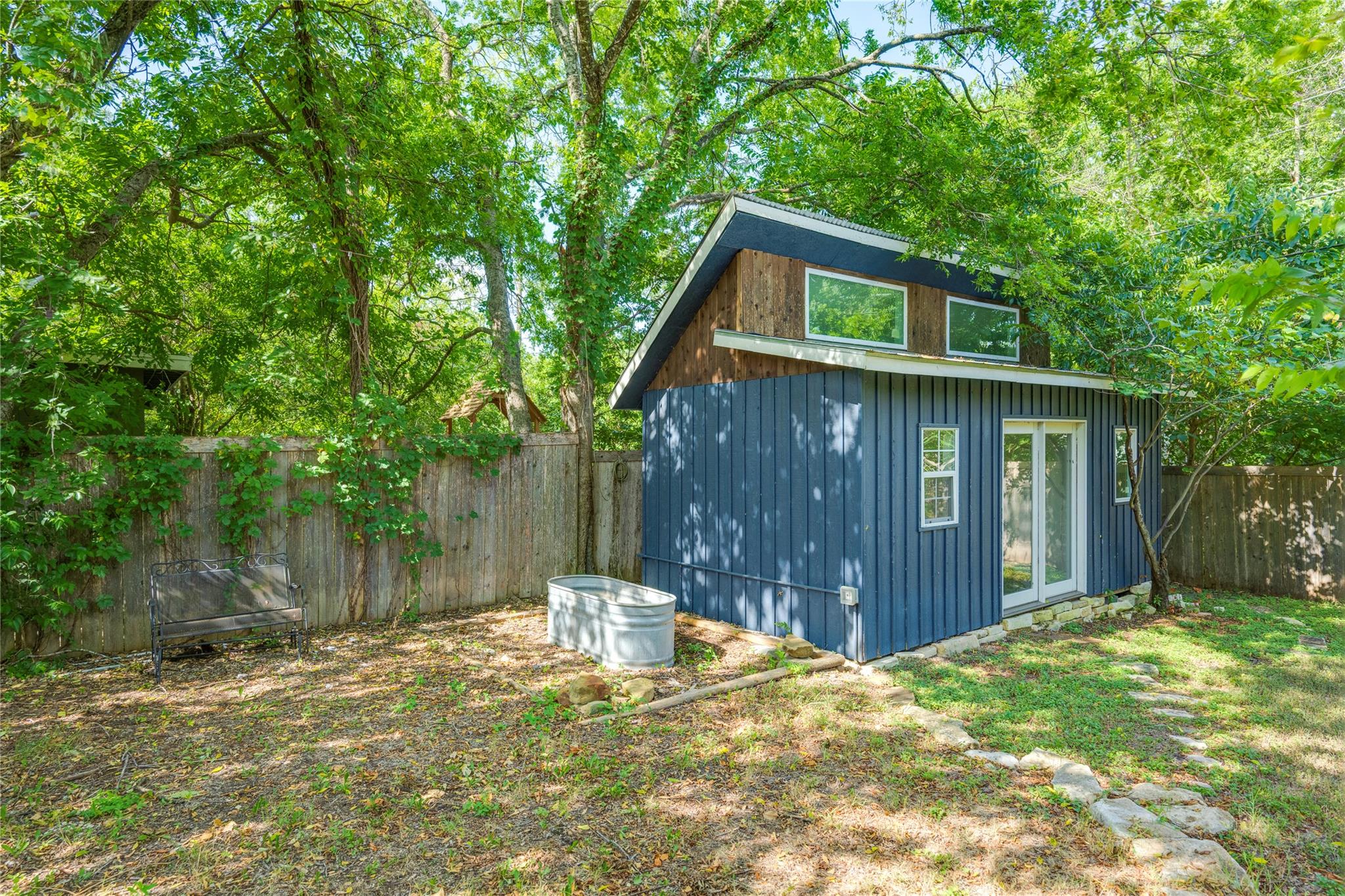 5300 Halmark Dr Property Photo 27
