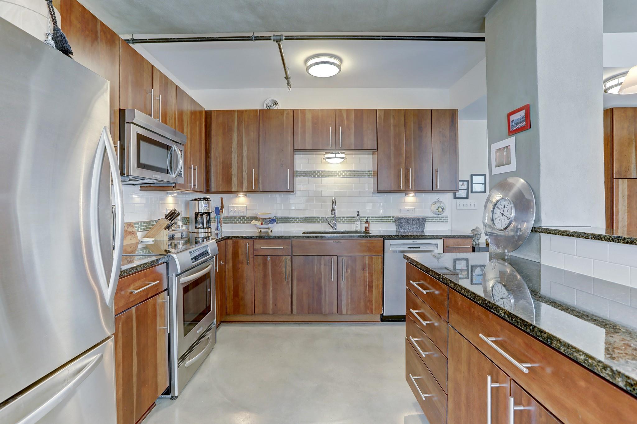 2870033 Property Photo 7