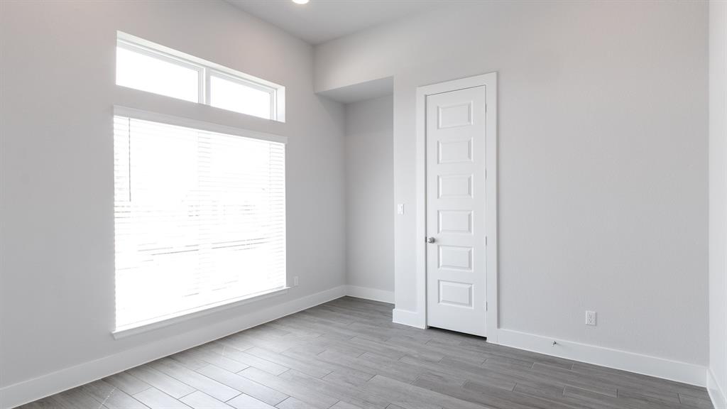 133 Old Glory Loop Property Photo 10