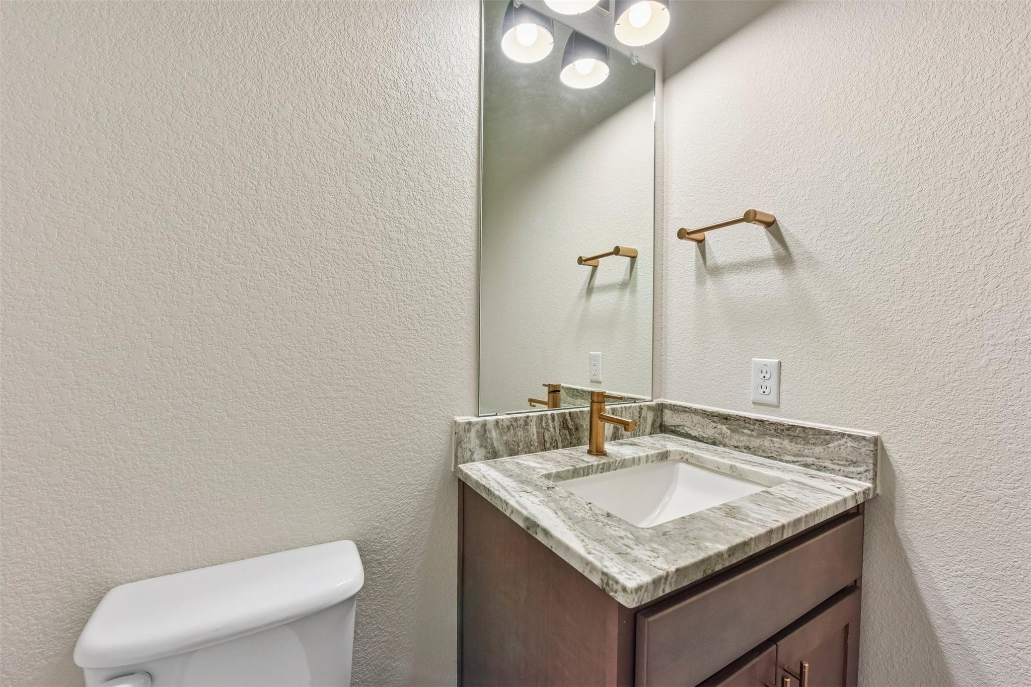 245 John Webster St Property Photo 13