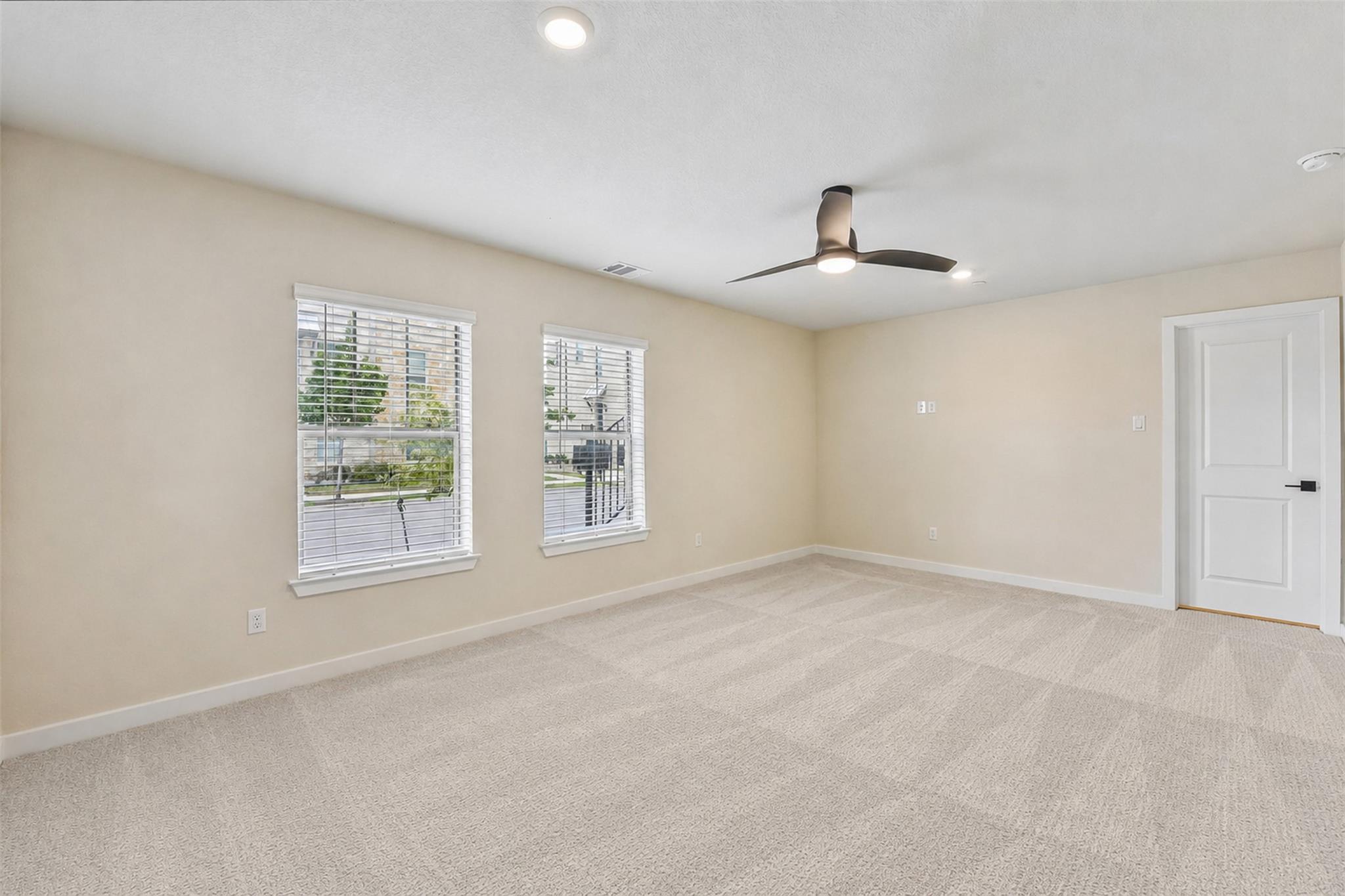245 John Webster St Property Photo 14