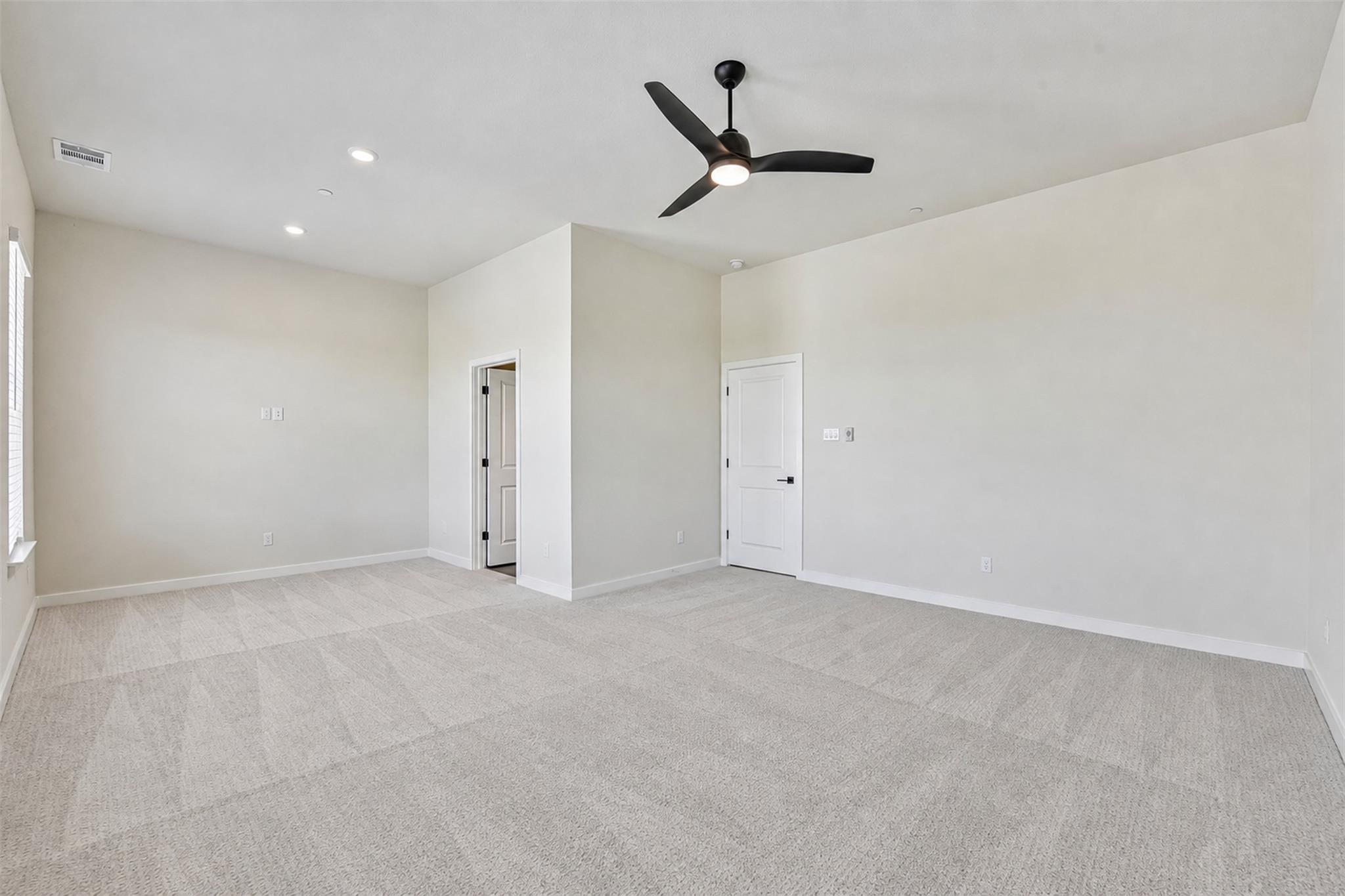 245 John Webster St Property Photo 23