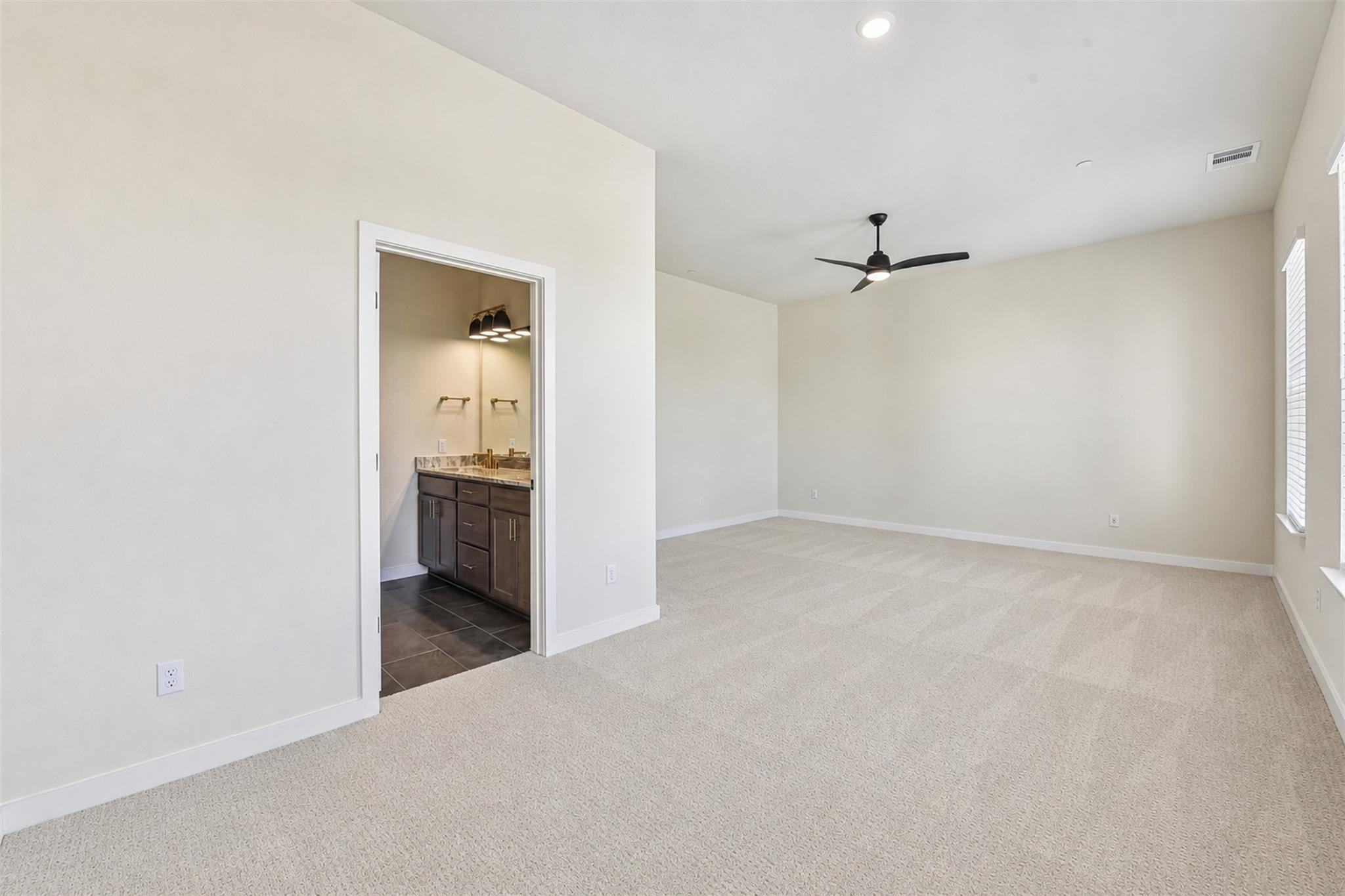 245 John Webster St Property Photo 24