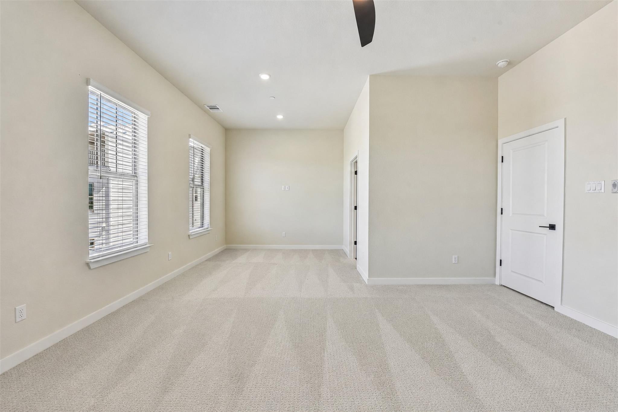 245 John Webster St Property Photo 25