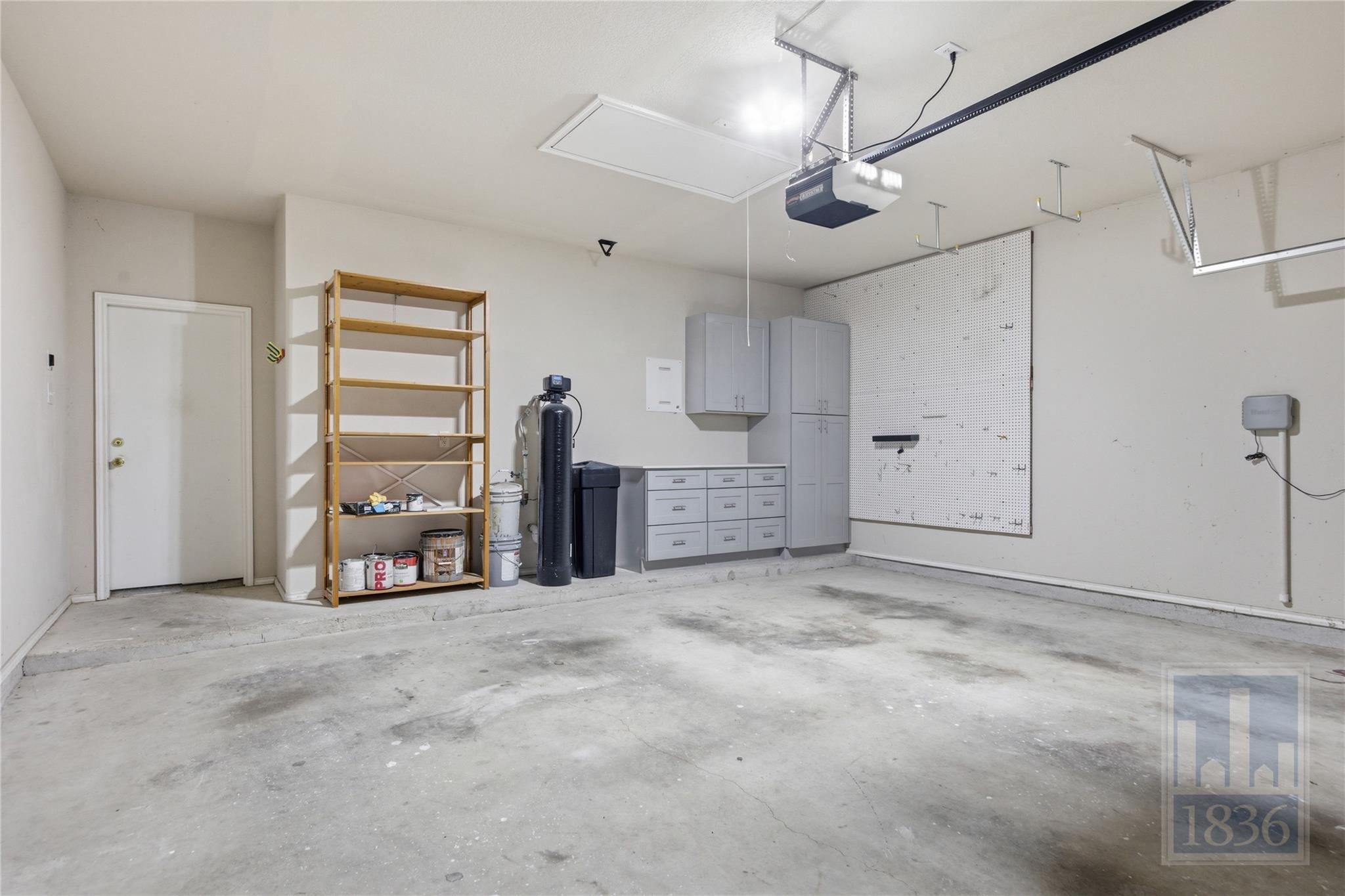 2217 Speidel Dr Property Photo 26