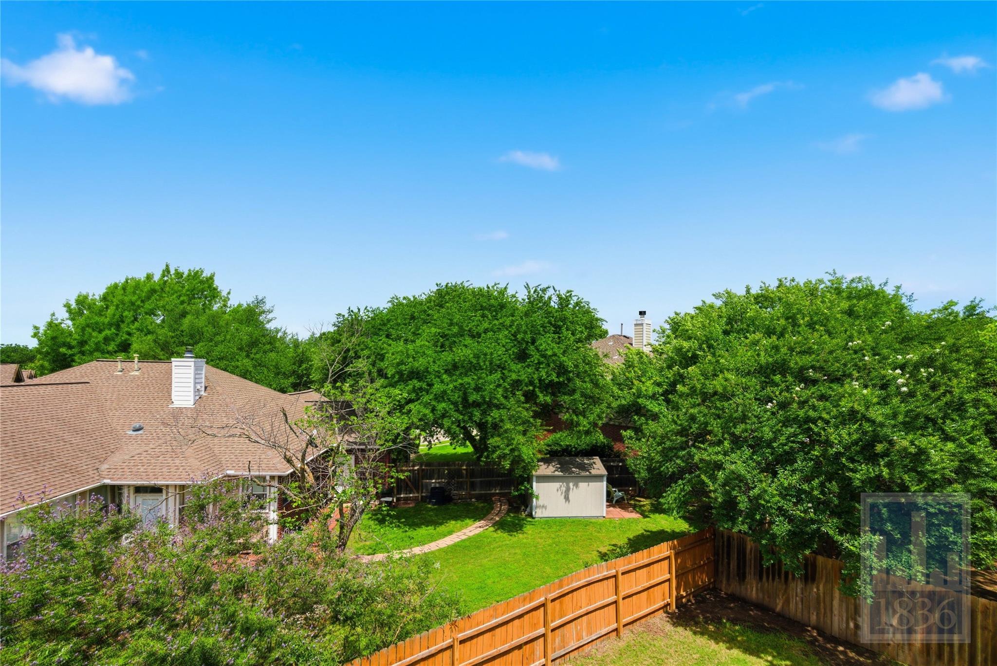 2217 Speidel Dr Property Photo 28