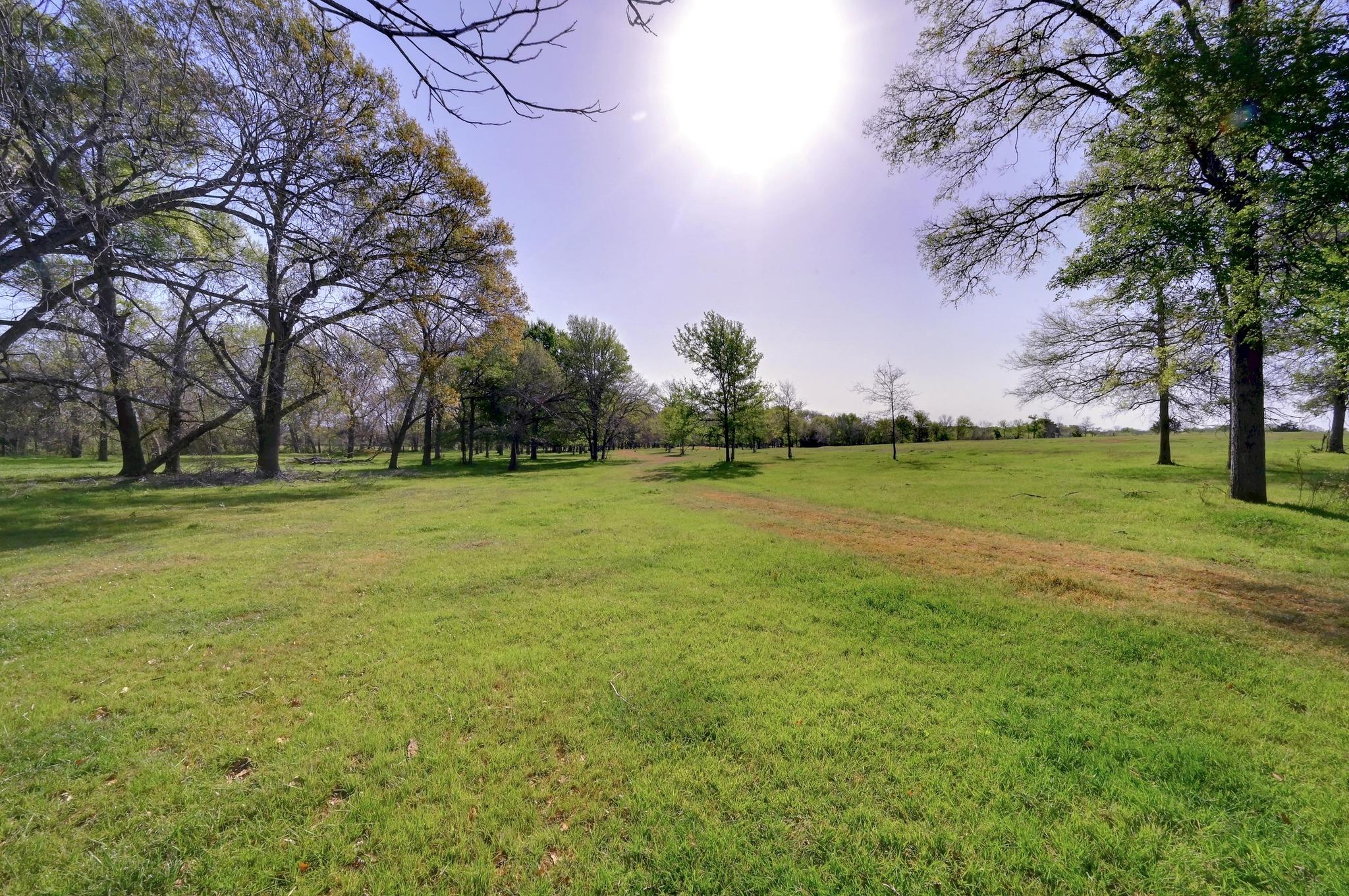 62 County Road 448 Property Photo 16