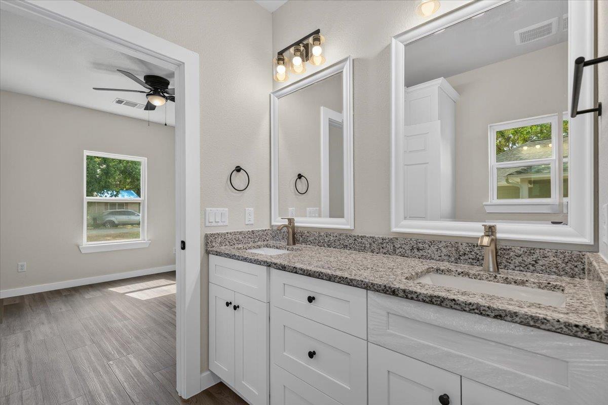 2871474 Property Photo 21