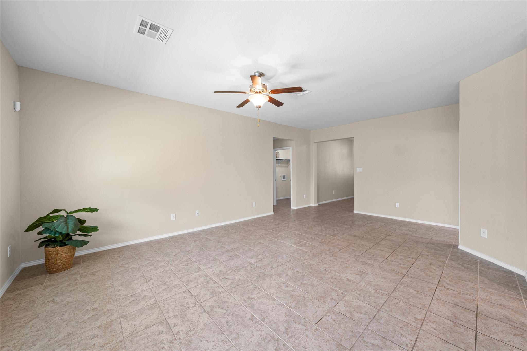 912 Wolcott Dr Property Photo 11