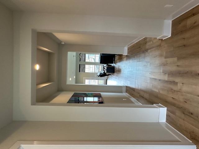 900 Elenora Dr Property Photo 3