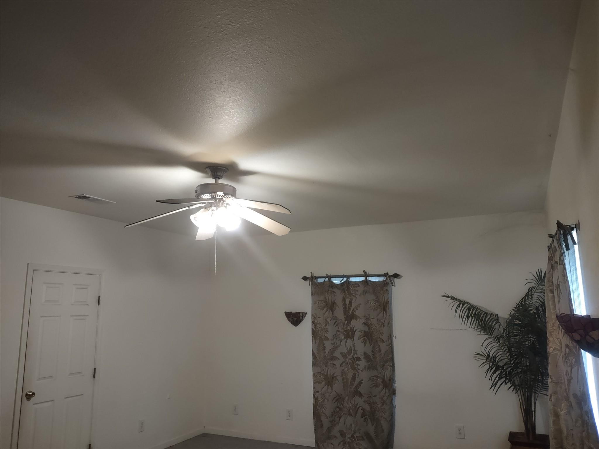 2872628 Property Photo 23