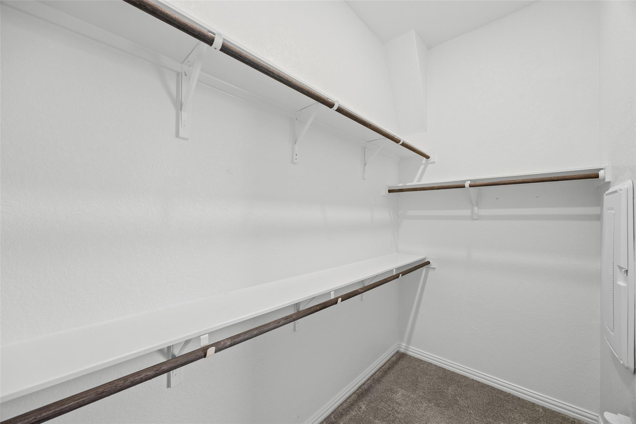 12900 Bloomington Dr Property Photo 16