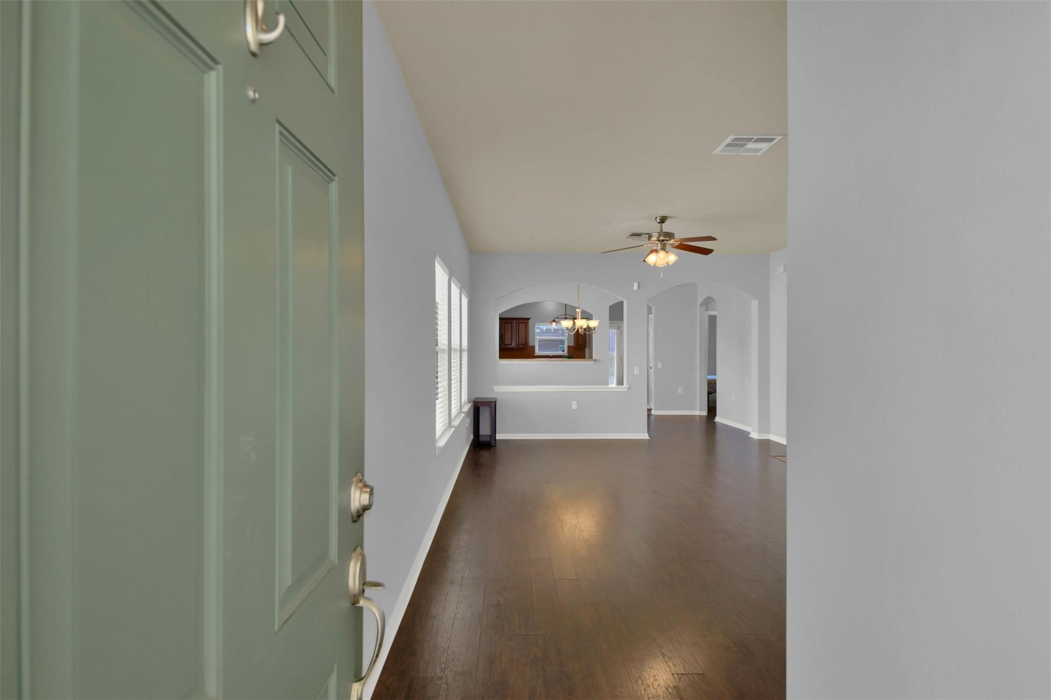 3805 Carbondale Ave Property Photo 3