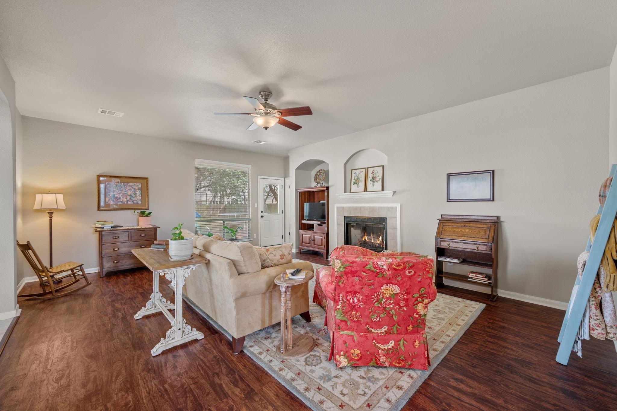 603 Prickly Pear Pass Property Photo 6