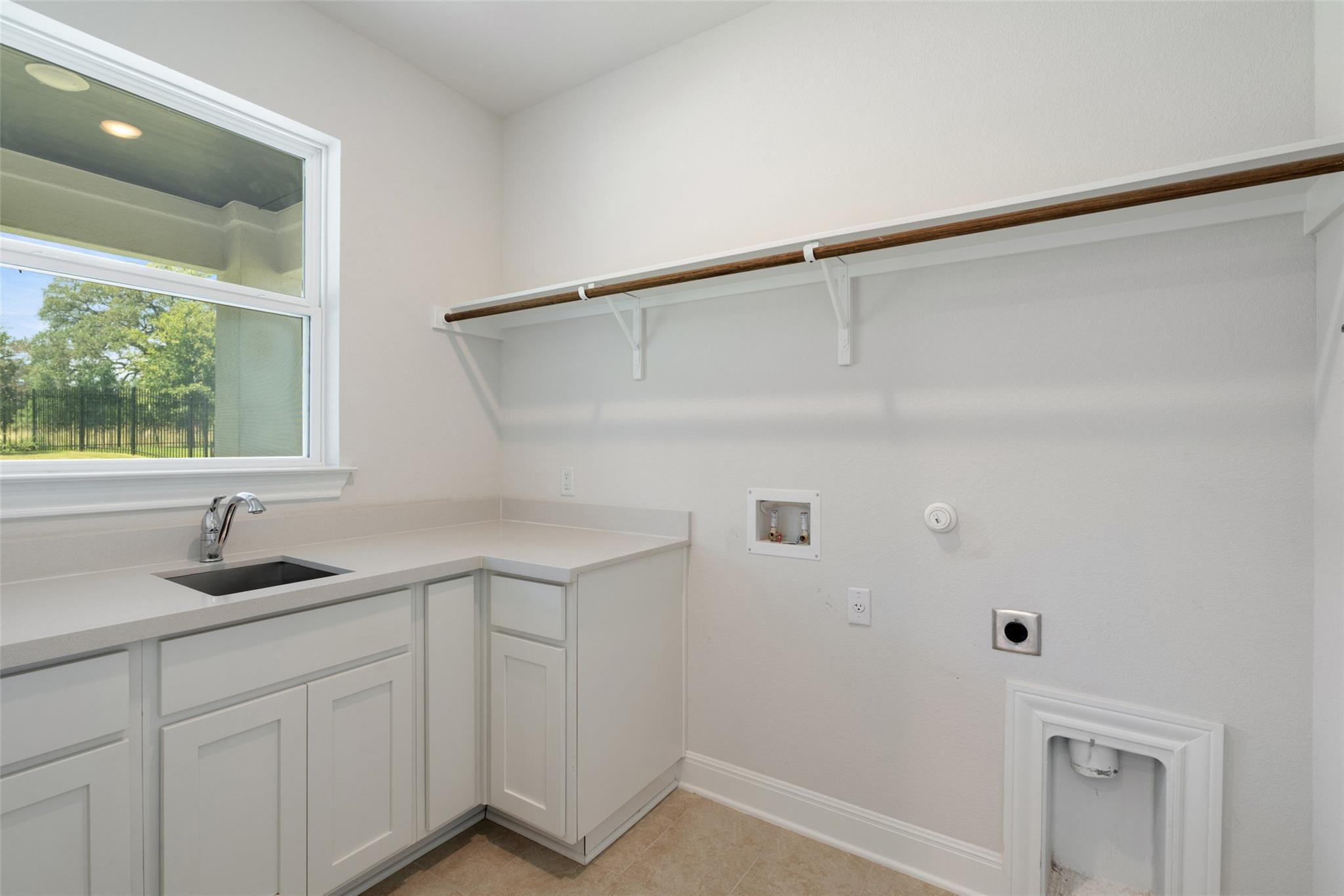159 Fireside Rd Property Photo 20