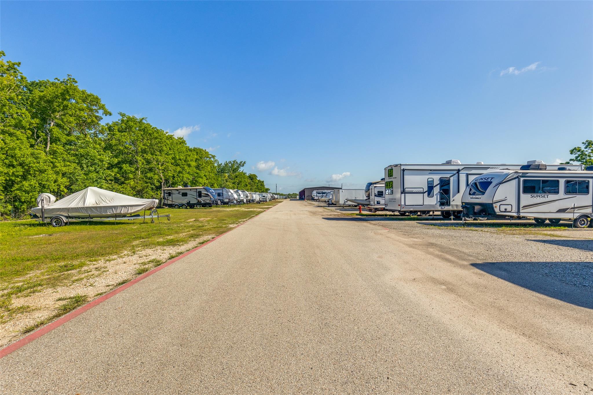 309 W Archer Rd Property Photo 6