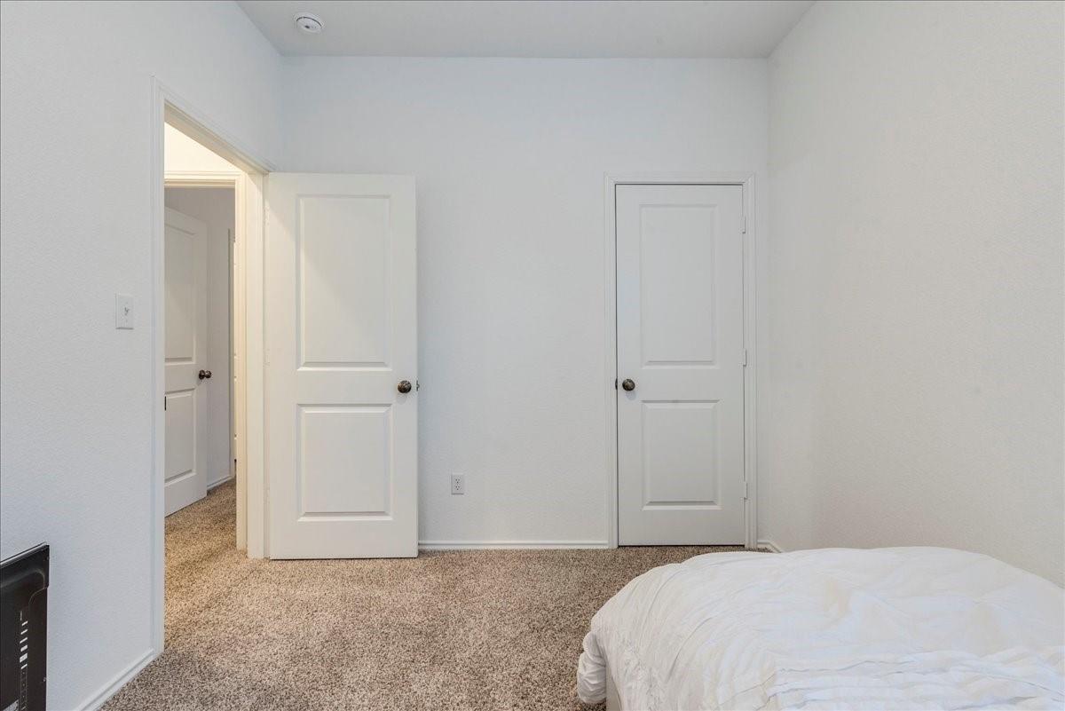 17713 Somerville Ct Property Photo 9