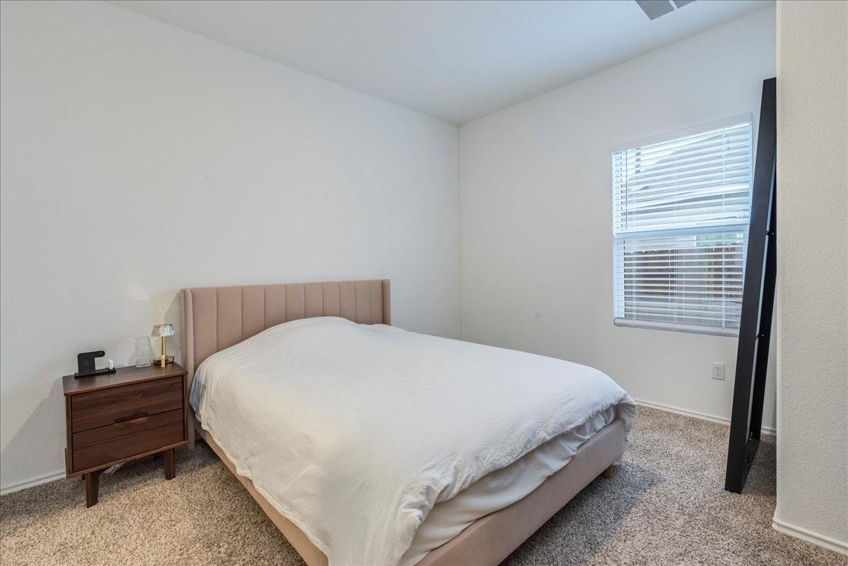 17713 Somerville Ct Property Photo 10