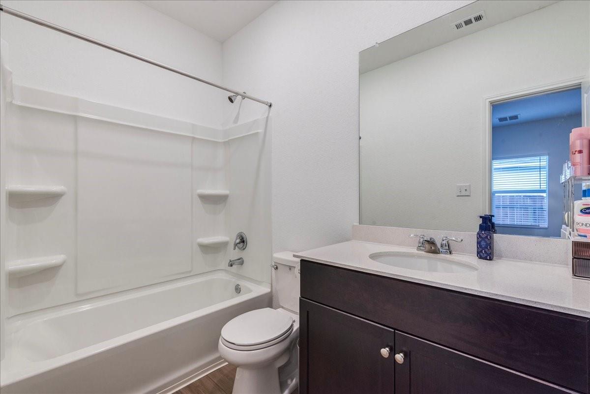 17713 Somerville Ct Property Photo 12