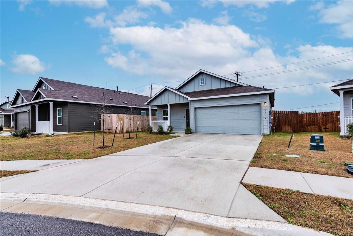 17713 Somerville Ct Property Photo 16