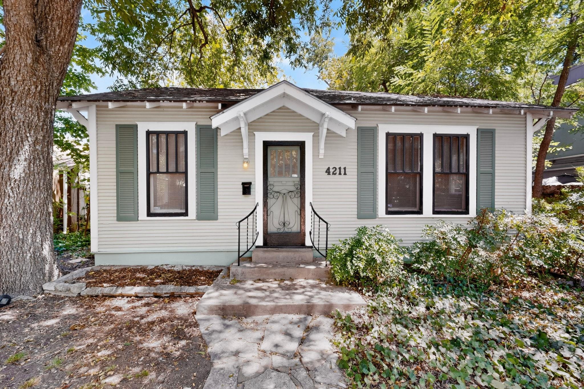 4211 Avenue B None Property Photo 2
