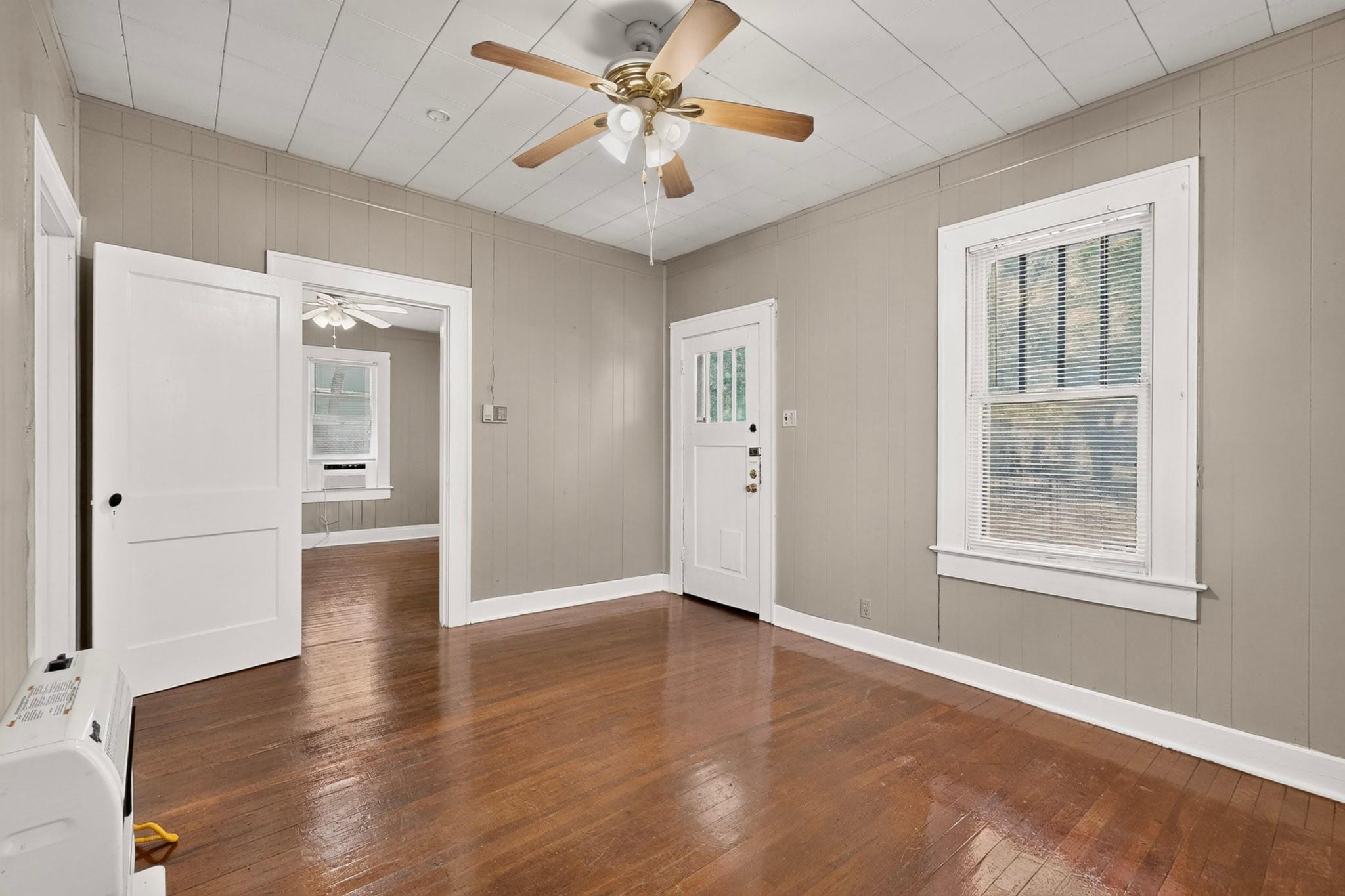 4211 Avenue B None Property Photo 6