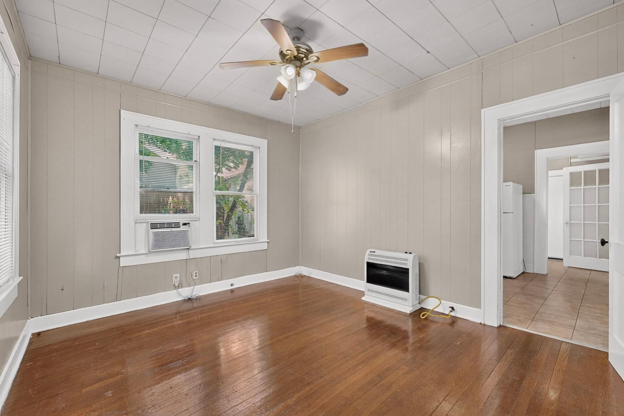 4211 Avenue B None Property Photo 8