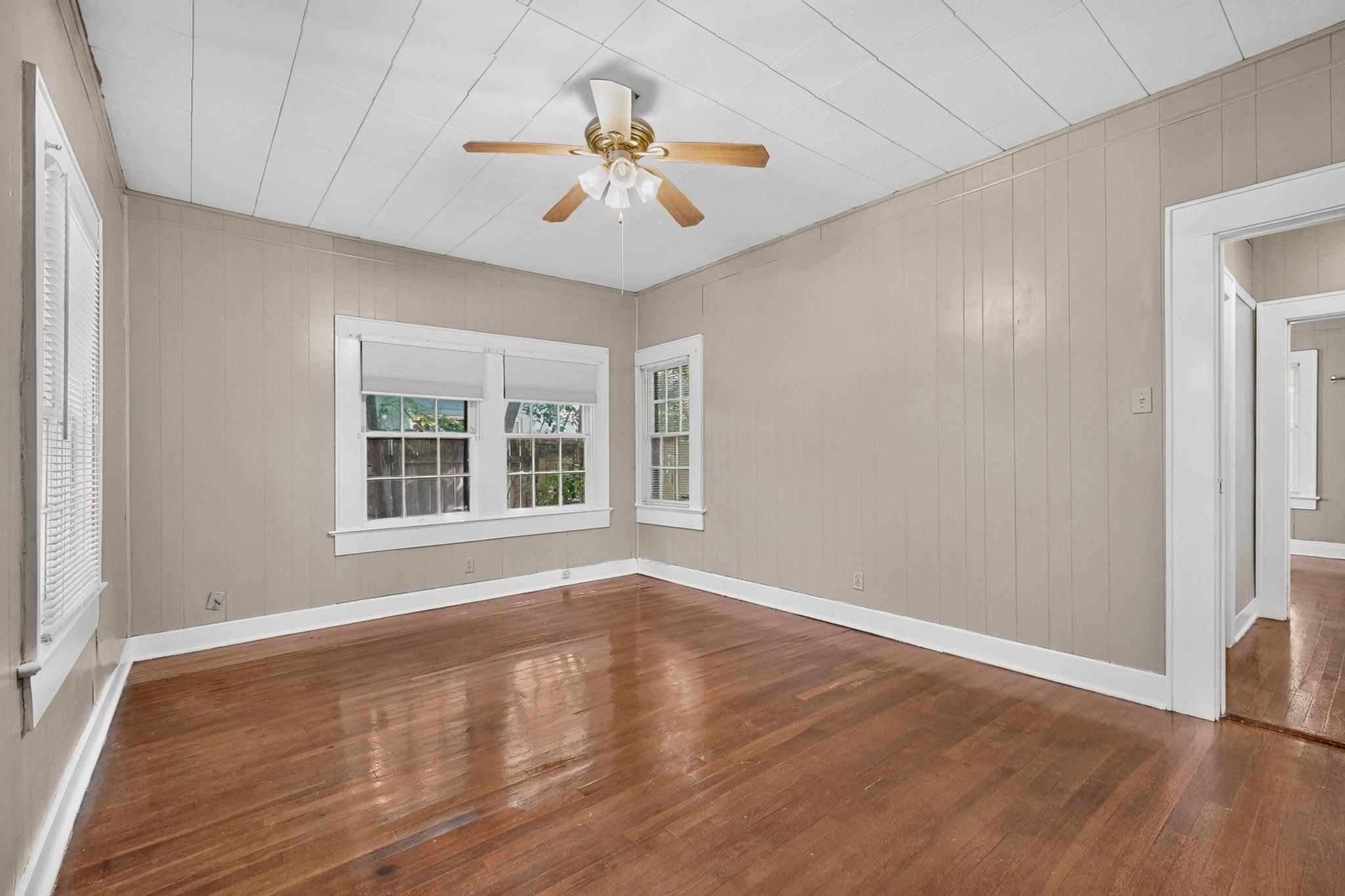 4211 Avenue B None Property Photo 18