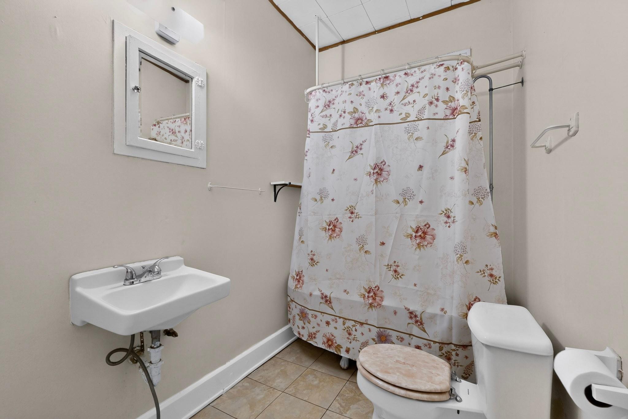 4211 Avenue B None Property Photo 22