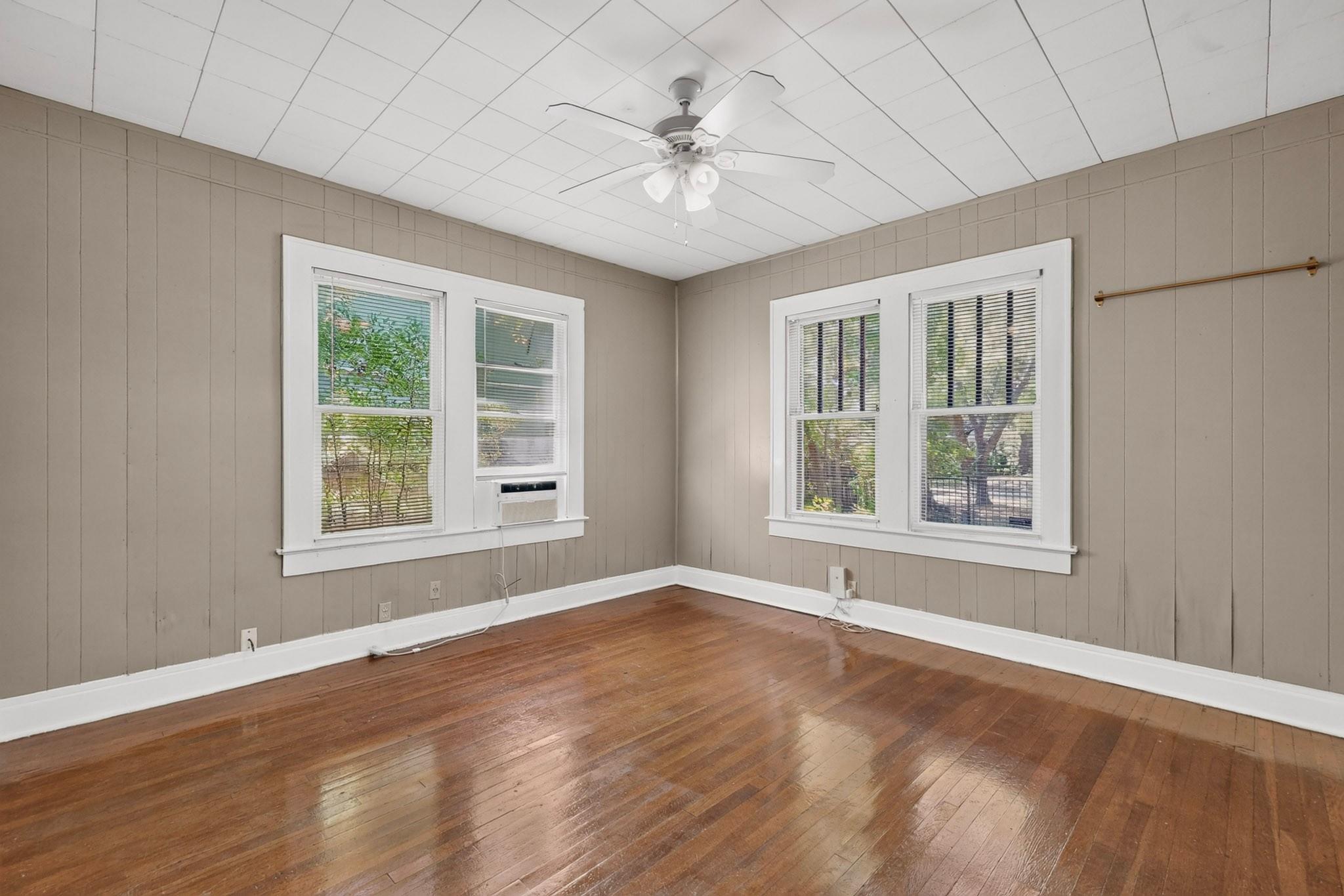 4211 Avenue B None Property Photo 25