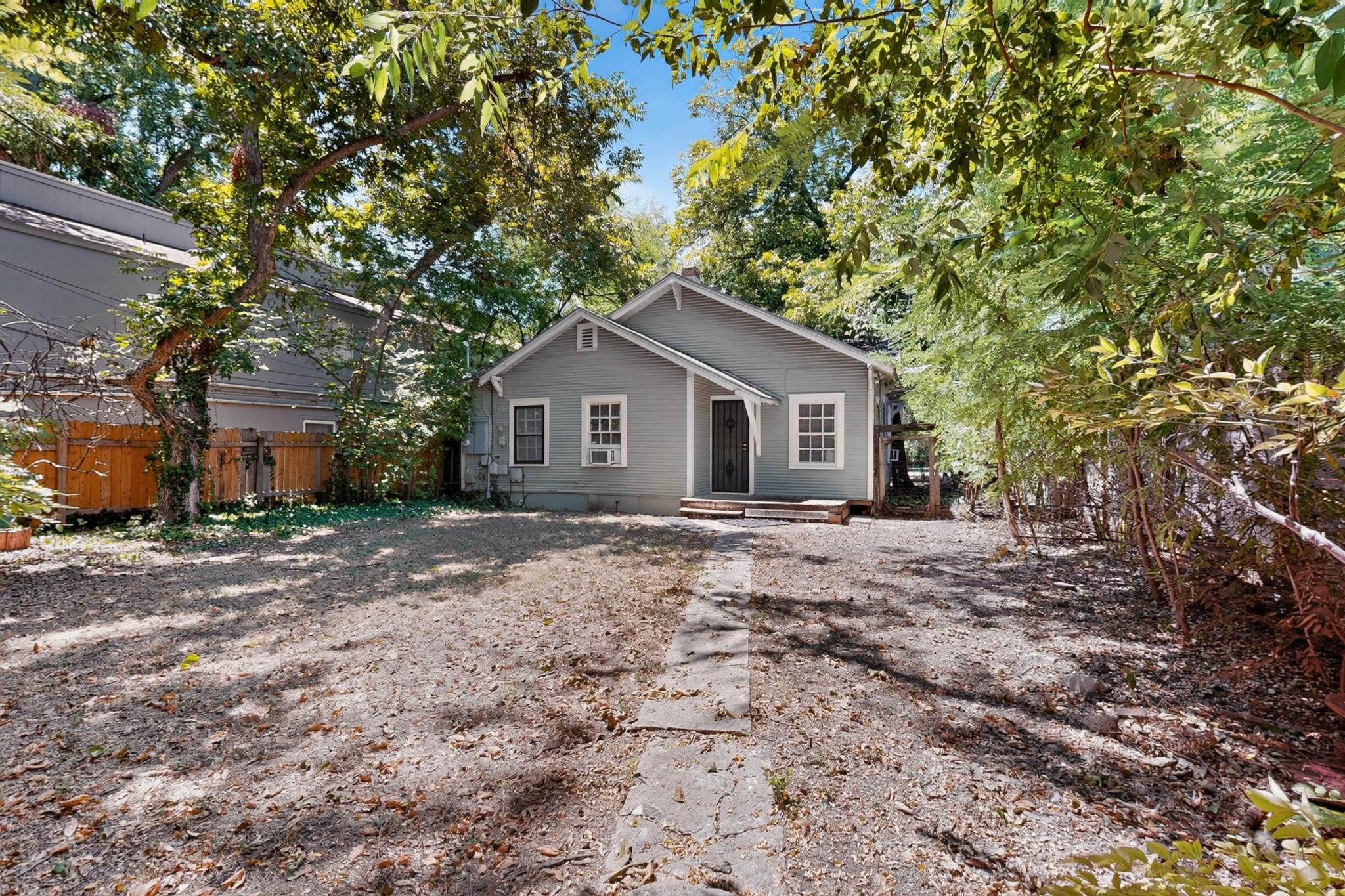 4211 Avenue B None Property Photo 29