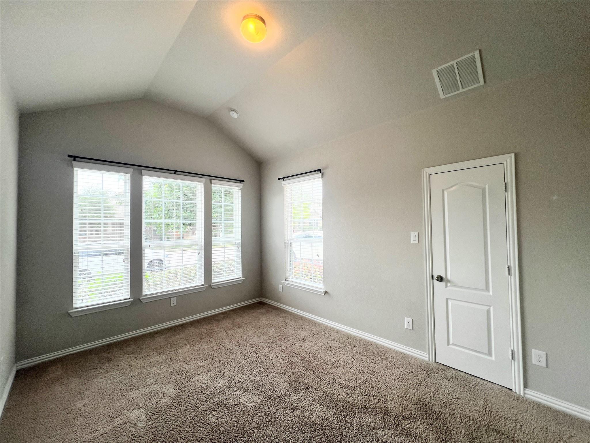 613 Palmilla St Property Photo 27