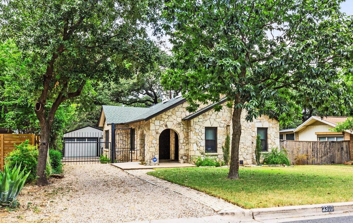2310 Euclid Ave Property Photo