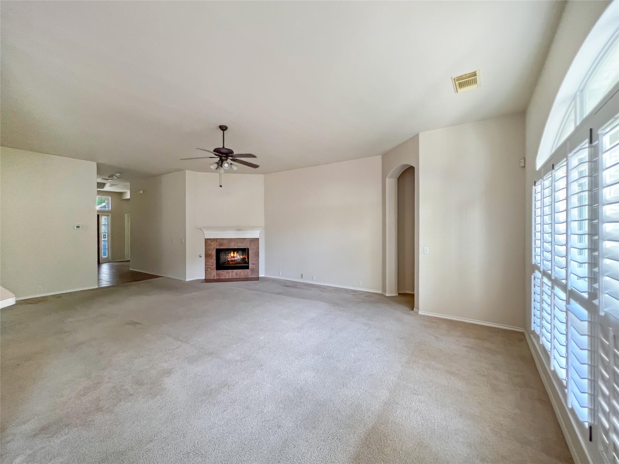 11112 Jockey Bluff Dr Property Photo 6