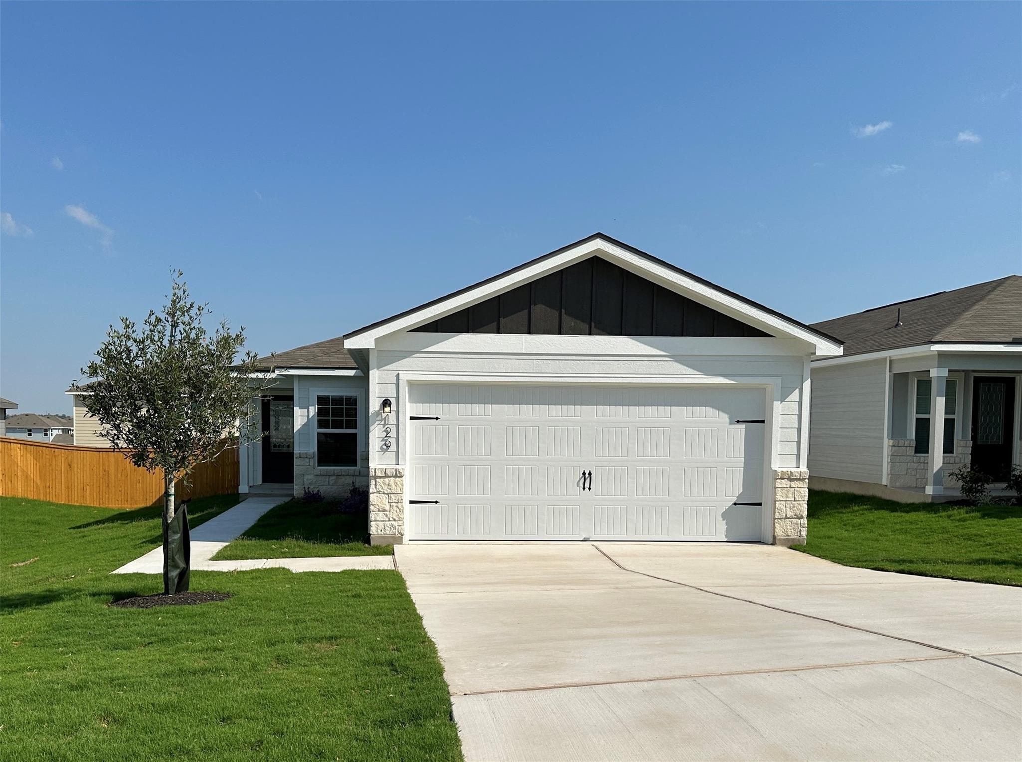 18308 Stellers Sea St Property Photo