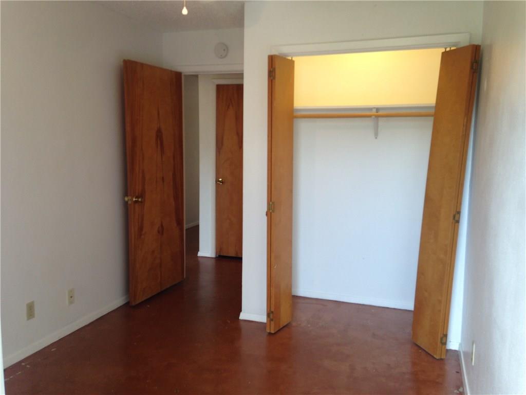 500 E Riverside Dr #211 Property Photo 14