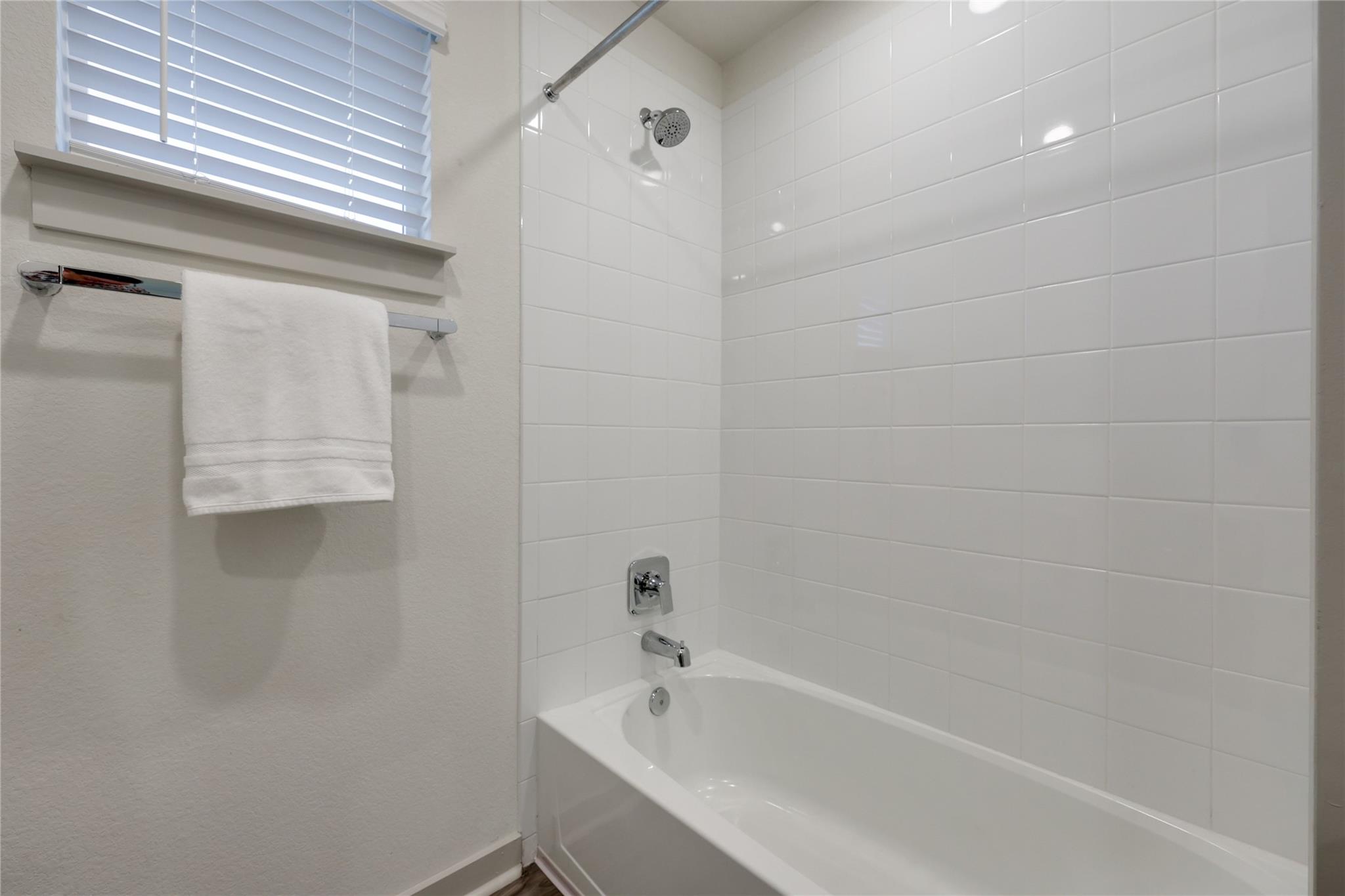 7701 Jacobean Way Property Photo 30