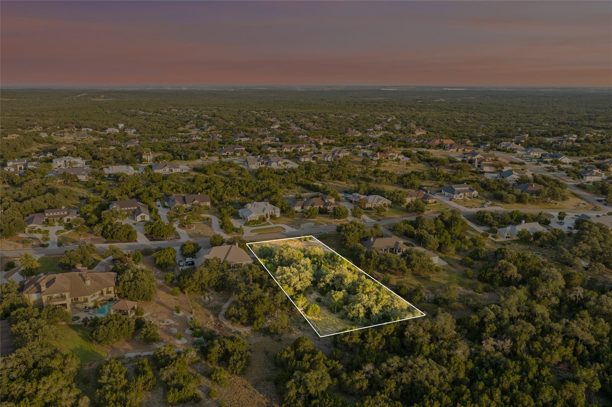 322 Lookout Rdg Property Photo 28
