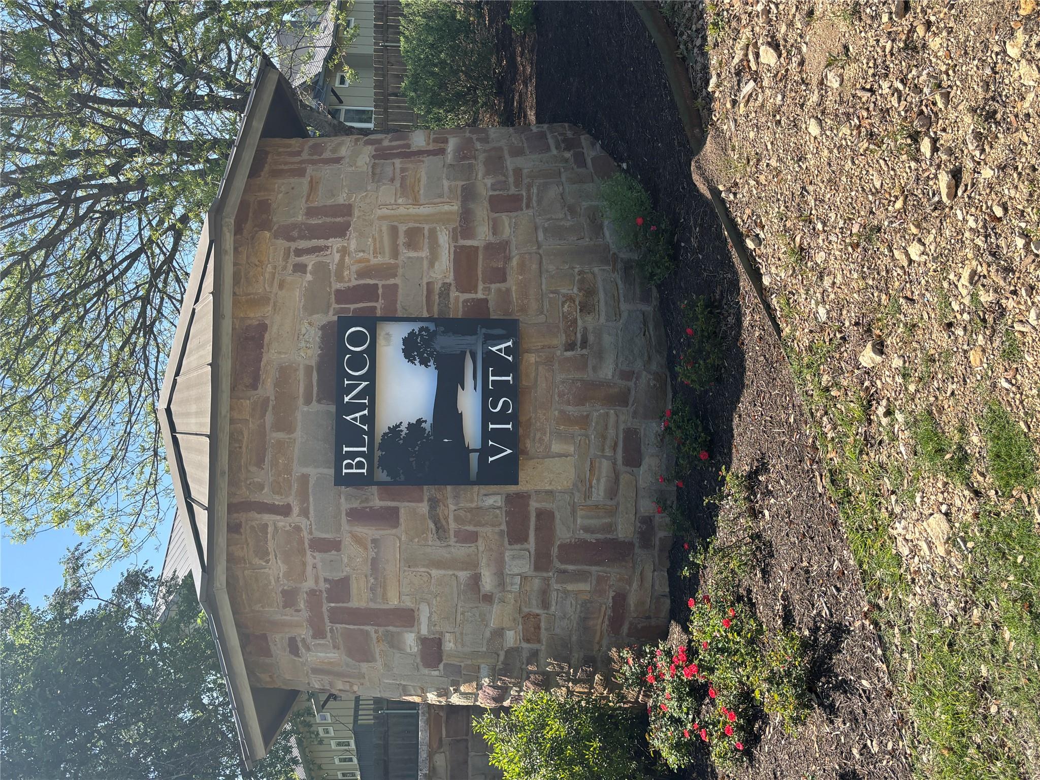 229 Split Rail Dr Property Photo 1